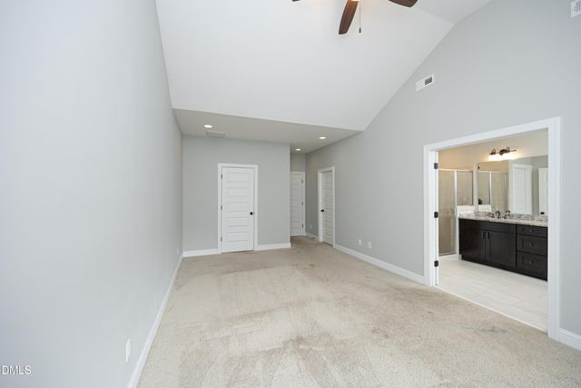 1050 Residents Club Drive, Cary, NC 27519