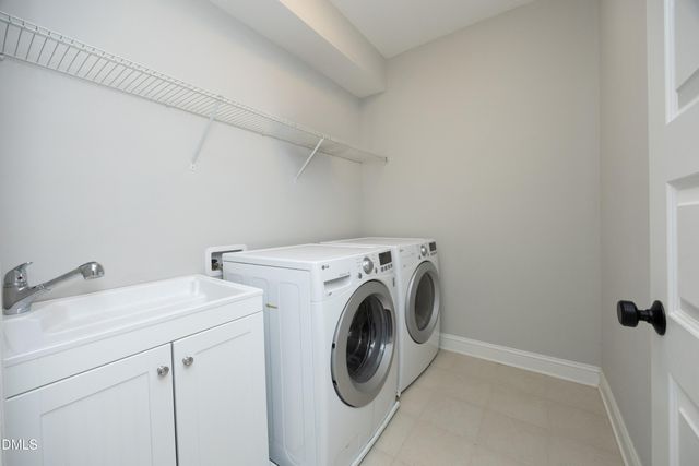 1050 Residents Club Drive, Cary, NC 27519