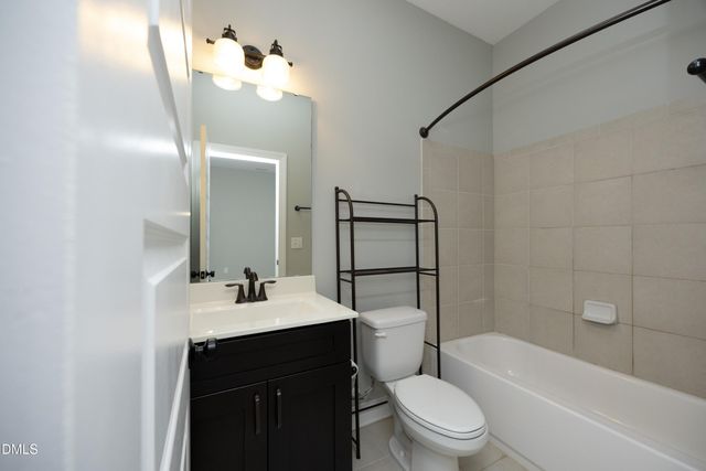 1050 Residents Club Drive, Cary, NC 27519