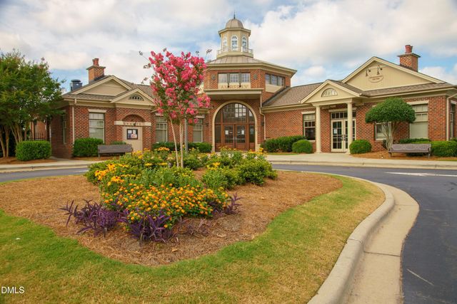 1050 Residents Club Drive, Cary, NC 27519