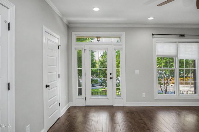 1050 Residents Club Drive, Cary, NC 27519