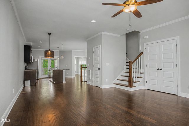 1050 Residents Club Drive, Cary, NC 27519