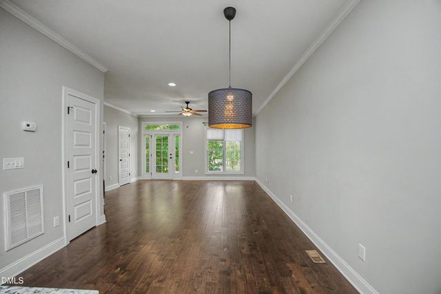1050 Residents Club Drive, Cary, NC 27519