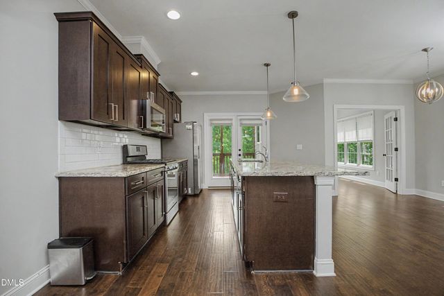 1050 Residents Club Drive, Cary, NC 27519