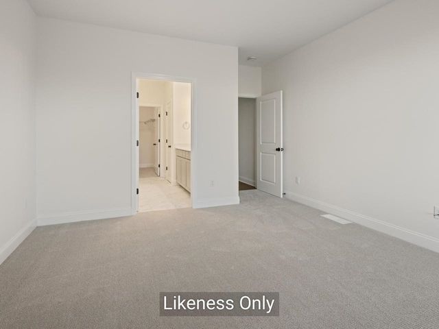 121 Mabel Way, South Burlington, VT 05403