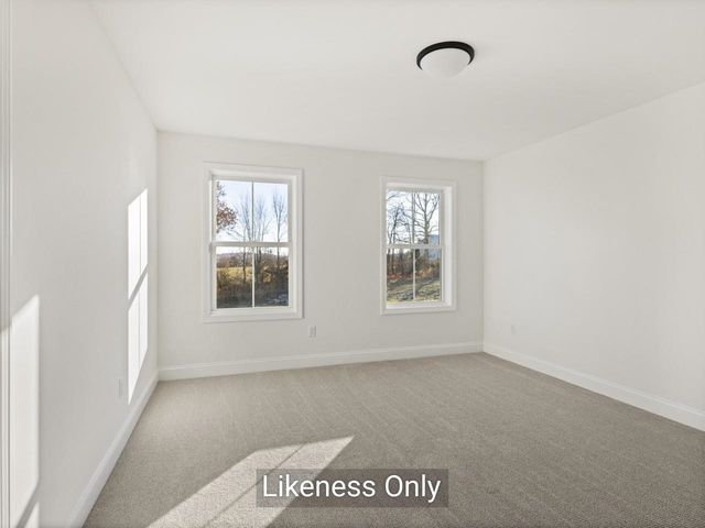 121 Mabel Way, South Burlington, VT 05403