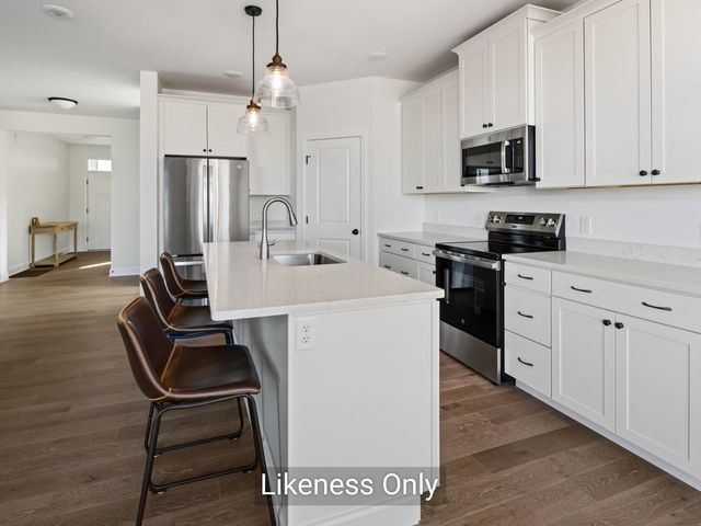 121 Mabel Way, South Burlington, VT 05403