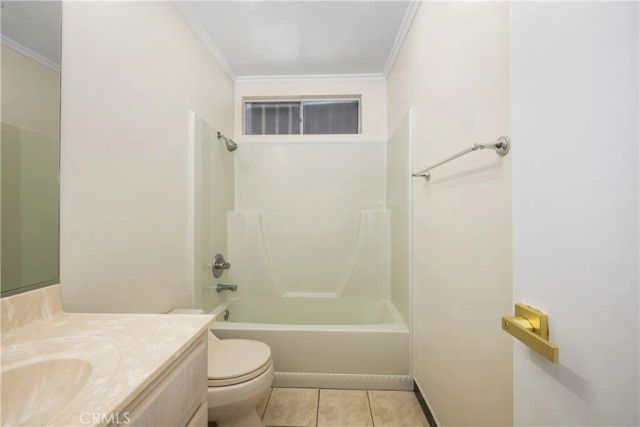 3622 Pacific, Long Beach, CA 90807