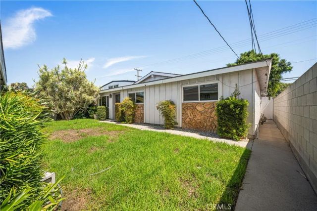 3622 Pacific, Long Beach, CA 90807