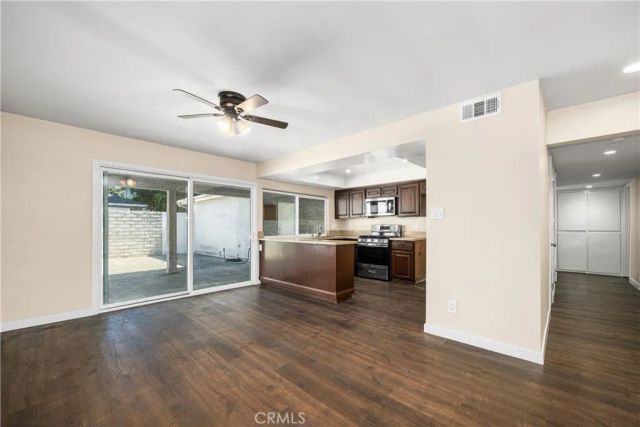 3622 Pacific, Long Beach, CA 90807