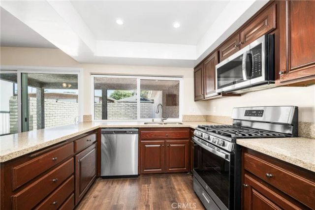 3622 Pacific, Long Beach, CA 90807