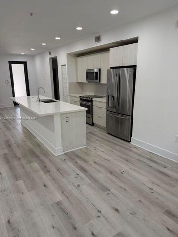 7865 NW 104th Ave 1, Doral, FL 33178
