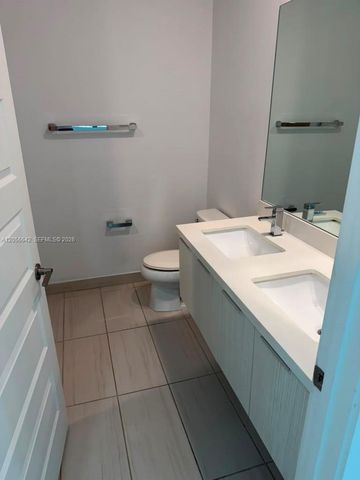 7865 NW 104th Ave 1, Doral, FL 33178