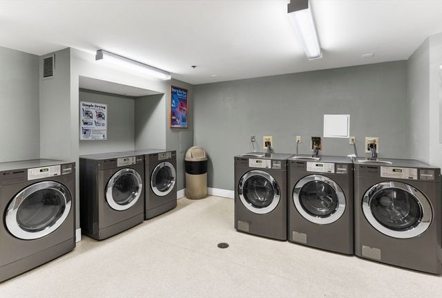 357 Commercial St 8, Boston, MA 02109