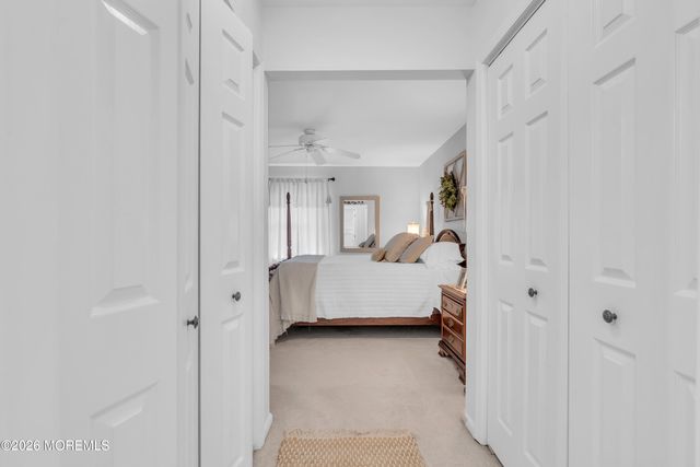 901 Roundtree Drive, Toms River, NJ 08753