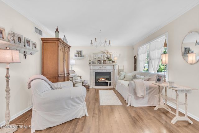 901 Roundtree Drive, Toms River, NJ 08753