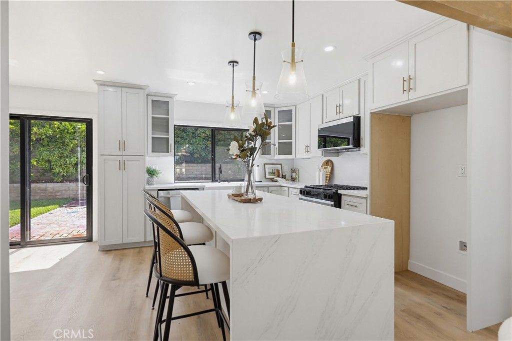 Image 12 of property listing at 155 S Lincoln, Orange, CA 92866
