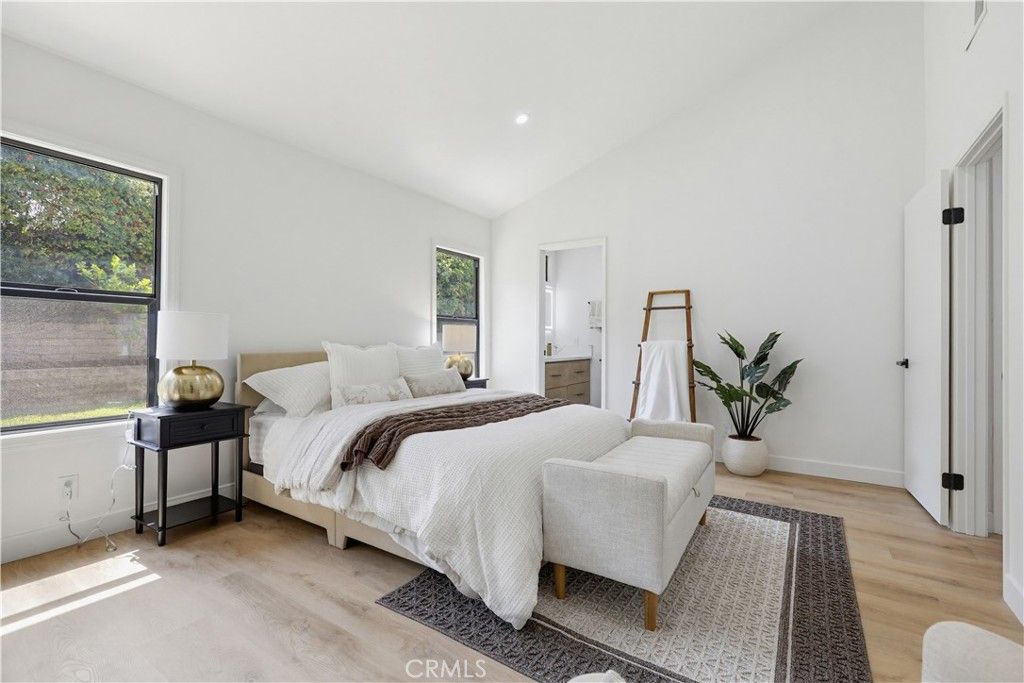 Image 24 of property listing at 155 S Lincoln, Orange, CA 92866