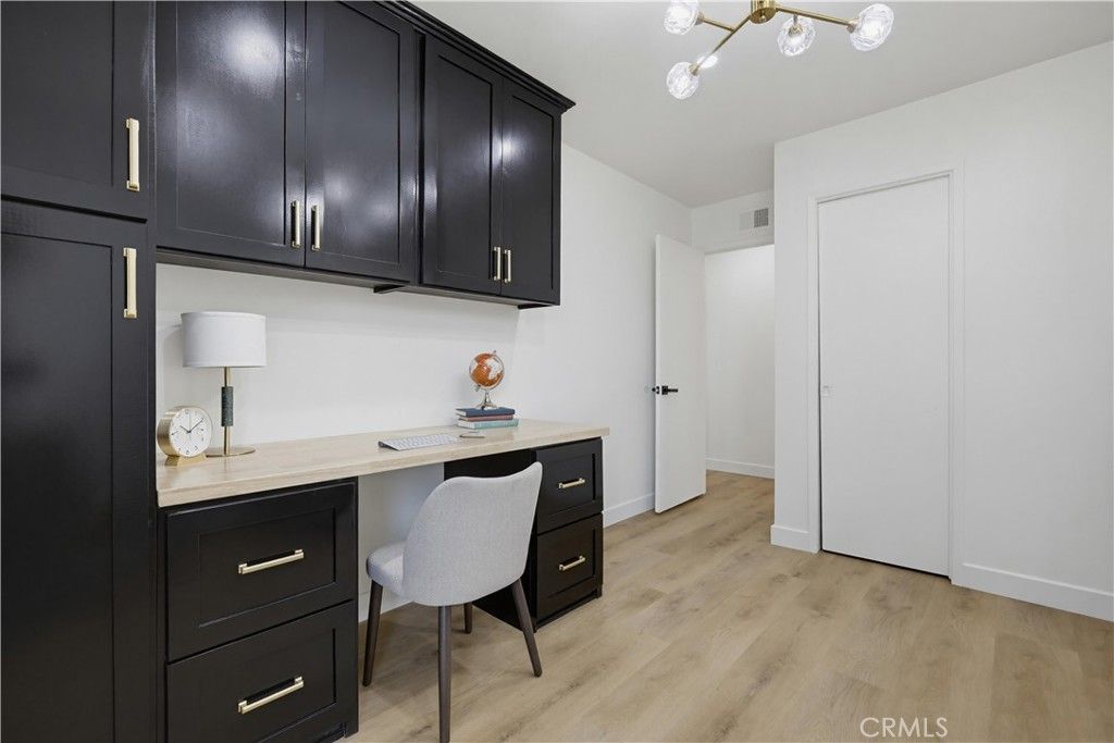 Image 9 of property listing at 155 S Lincoln, Orange, CA 92866