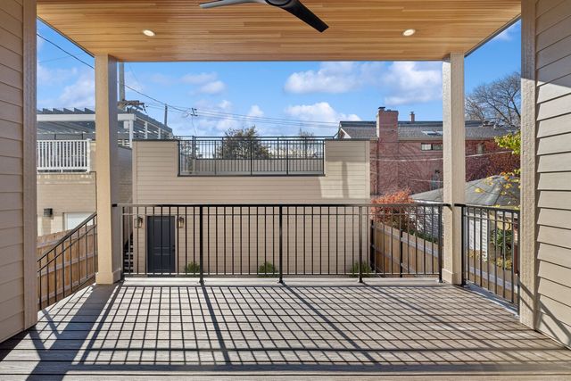 2228 N Southport Avenue, Chicago, IL 60614