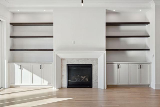 2228 N Southport Avenue, Chicago, IL 60614