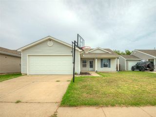 1009 SW 153rd Street, Oklahoma City, OK 73170