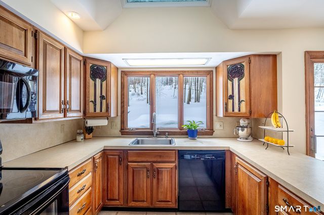 35 Highview Drive, Ridgefield, CT 06877