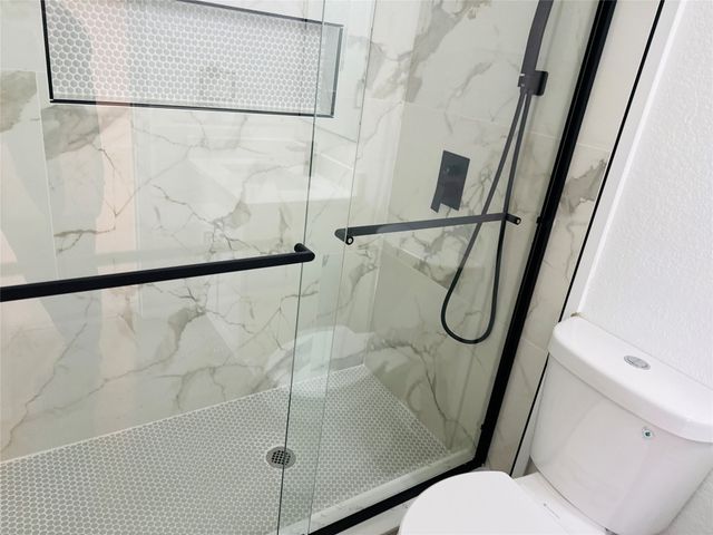 1310 Oak Run Drive, Duncanville, TX 75137