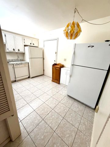 4740 NW 21st Street 311, Lauderhill, FL 33313