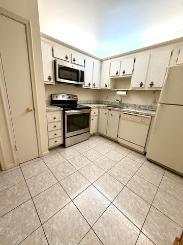 4740 NW 21st Street 311, Lauderhill, FL 33313