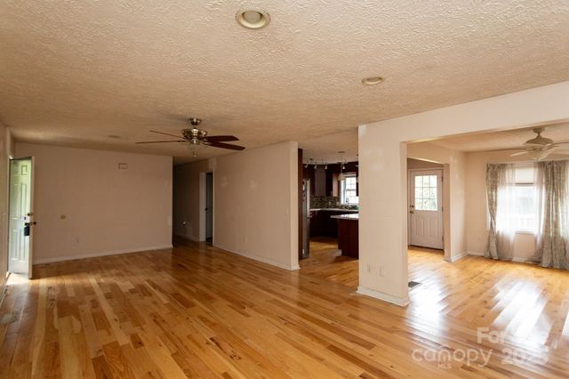 293 Gap Creek Road, Fletcher, NC 28732