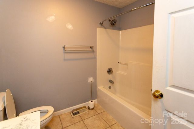 293 Gap Creek Road, Fletcher, NC 28732