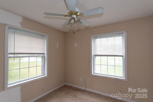 293 Gap Creek Road, Fletcher, NC 28732