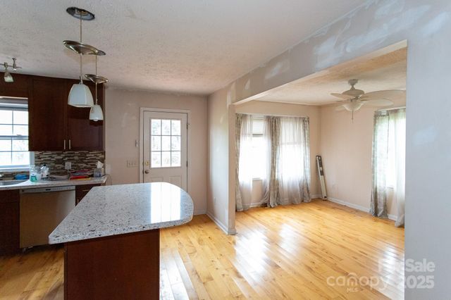 293 Gap Creek Road, Fletcher, NC 28732