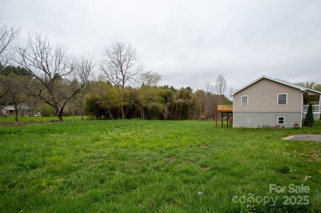 293 Gap Creek Road, Fletcher, NC 28732