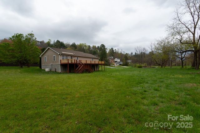 293 Gap Creek Road, Fletcher, NC 28732