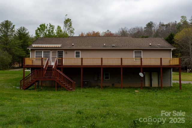 293 Gap Creek Road, Fletcher, NC 28732