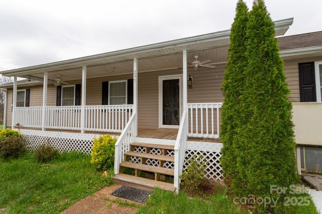 293 Gap Creek Road, Fletcher, NC 28732