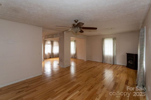 293 Gap Creek Road, Fletcher, NC 28732