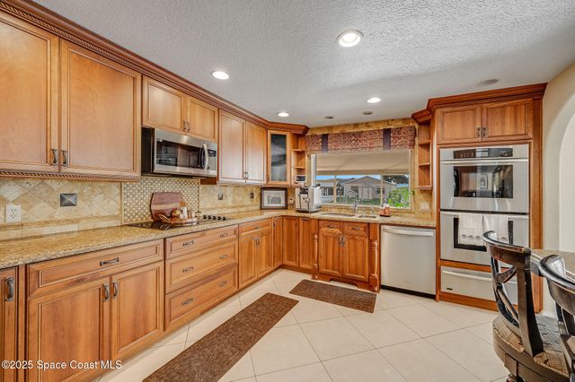 1480 W Riviera Drive, Merritt Island, FL 32952