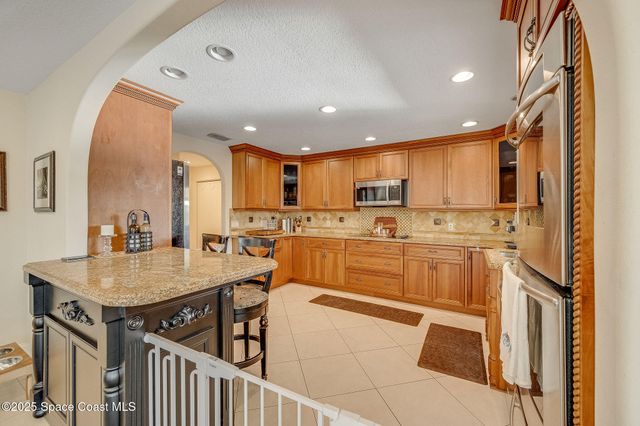 1480 W Riviera Drive, Merritt Island, FL 32952