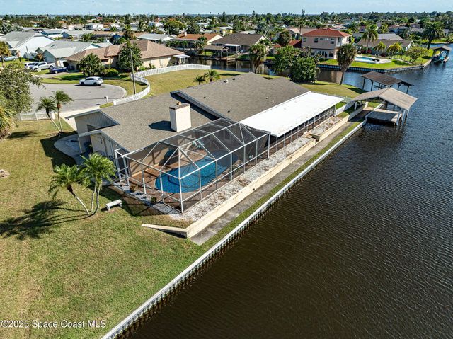 1480 W Riviera Drive, Merritt Island, FL 32952