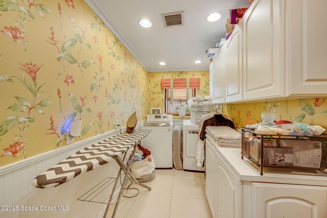 1480 W Riviera Drive, Merritt Island, FL 32952