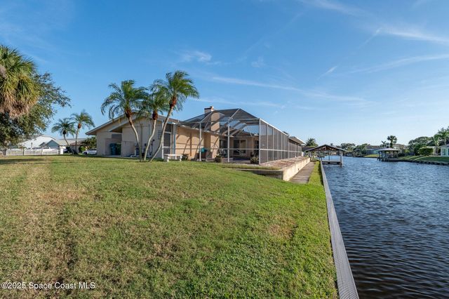 1480 W Riviera Drive, Merritt Island, FL 32952