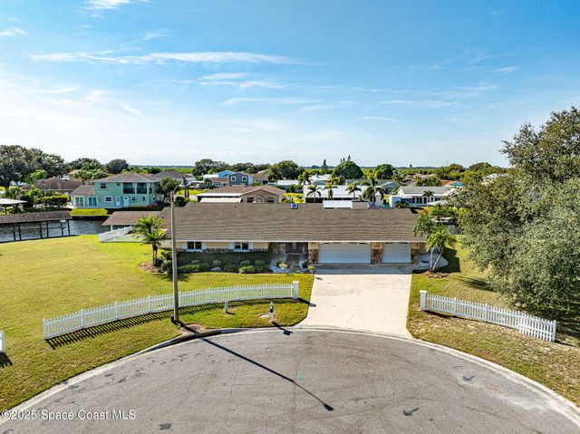 1480 W Riviera Drive, Merritt Island, FL 32952