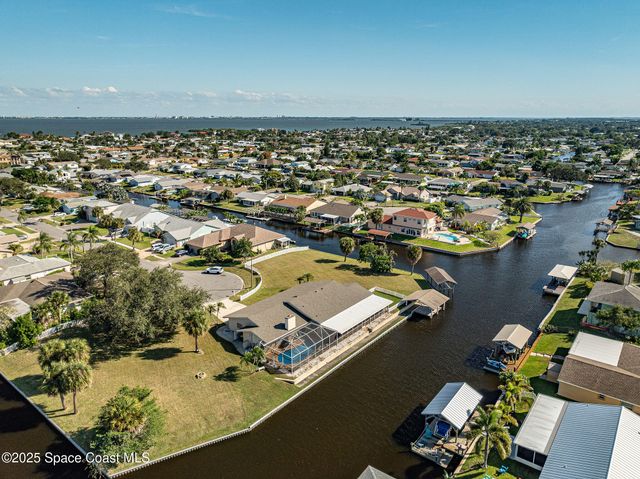 1480 W Riviera Drive, Merritt Island, FL 32952