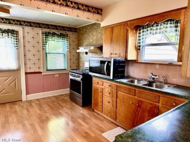 530 N Bentley, Niles, OH 44446