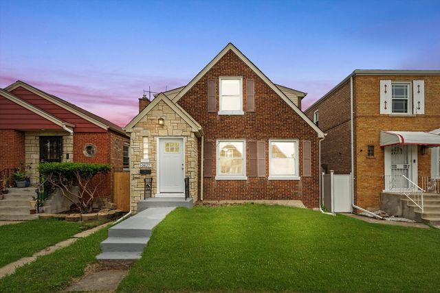 10627 S VERNON Avenue, Chicago, IL 60628