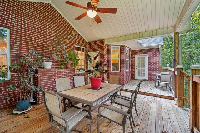 100 Paris Glen Way, Greenville, SC 29609