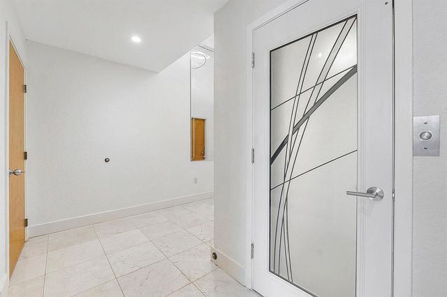 40 Portside Drive, Fort Lauderdale, FL 33316